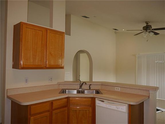 5th image of 207 Tuscany Pointe Ave