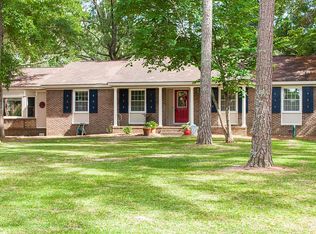 5109 Springwood Dr, Trent Woods, NC 28562