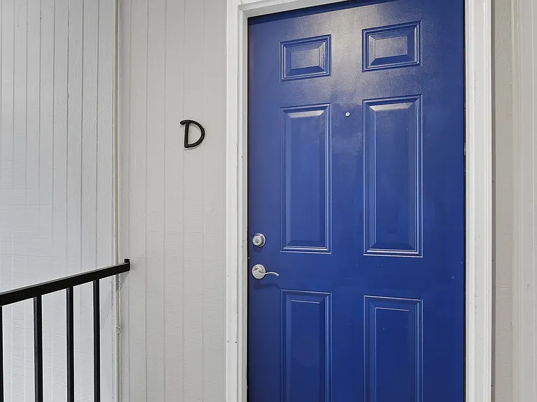 Covington Place — Photo 5
