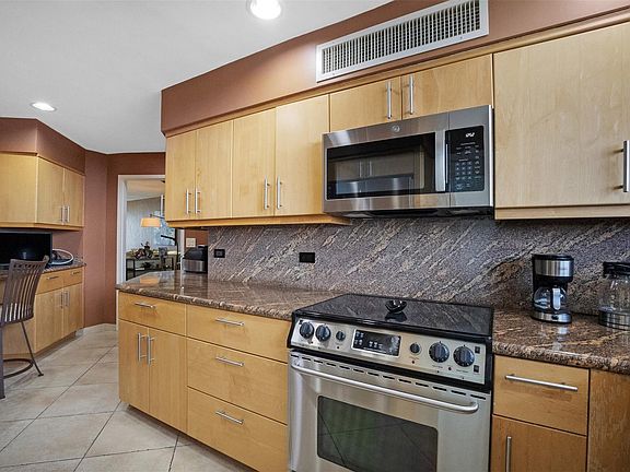 3rd image of 333 Sunset Drive #503