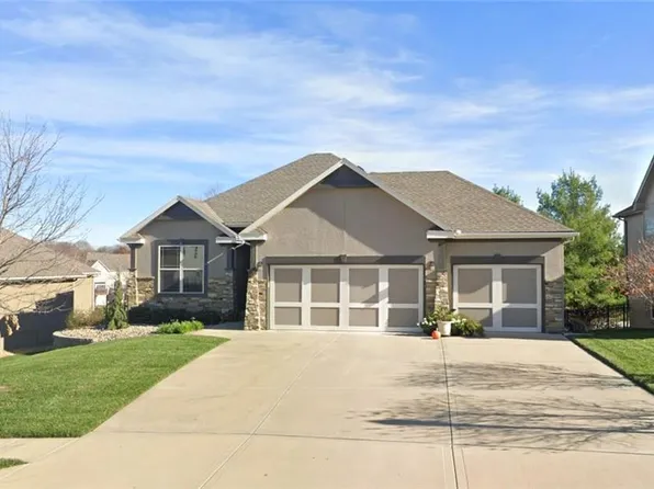 12245 NW Belmont Dr, Platte City, MO 64079