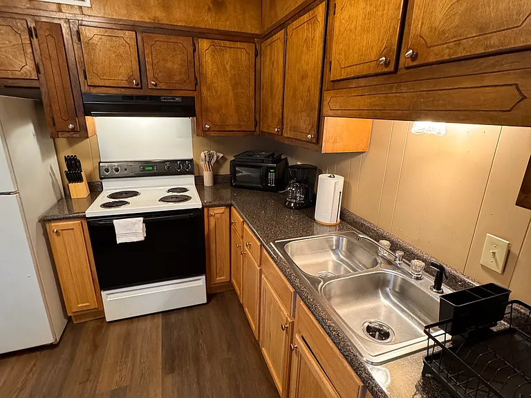 38 Pecan St #38 — Photo 6