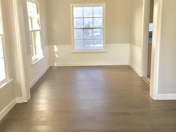 2nd image of 163 N La Peer Dr APT E