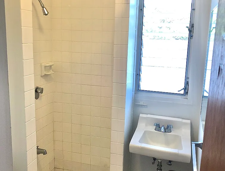 1511 Punahou St #403 — Photo 11