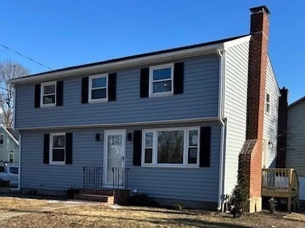 830 Truman Hwy, Hyde Park, MA 02136