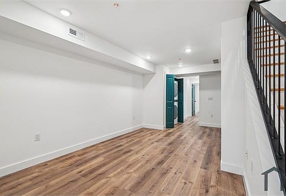 4th image of 2616 N 11th St #1
