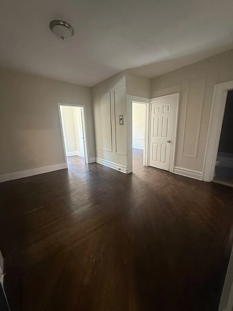 2 bed, $1,800 — Photo 1