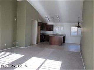 2nd image of 41929 W Somerset Dr