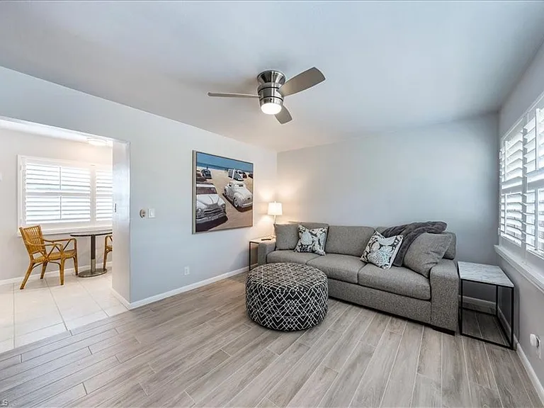 209 8th Ave S #209B — Photo 7