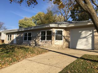 2730 W Hunt St, Decatur, IL 62526