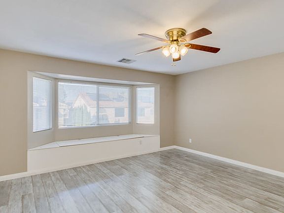 4th image of 9108 Teal Lake Ct