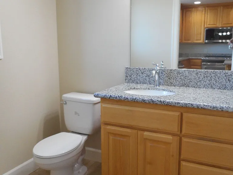 1555 Dolores Way SE — Photo 11