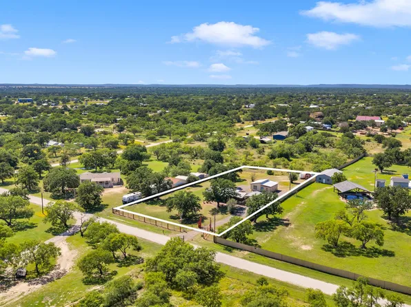 115 Leo Lane, Buchanan Dam, TX 78609
