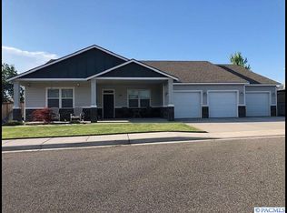 1811 Sagewood Loop, Richland, WA 99352