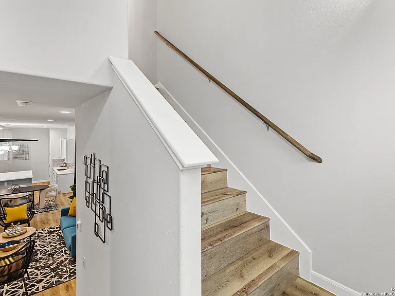 505 Linden Ave — Photo 19
