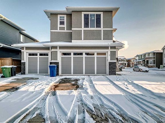3rd image of 2 N Chelsea Bay