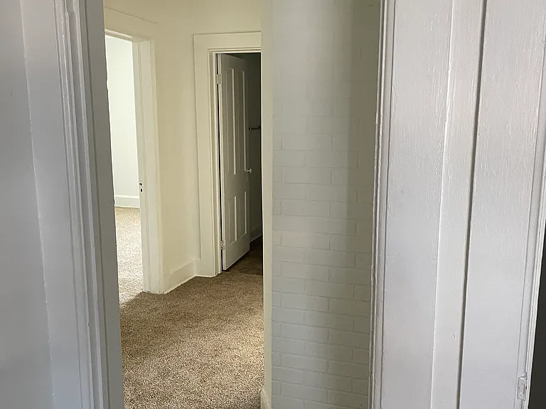 10427 Northwestern Ave #3 — Photo 11