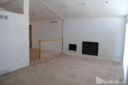 4th image of 20390 Briarwood Ct