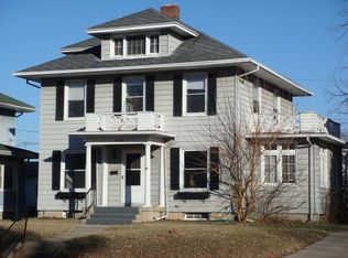 1328 N Limestone St, Springfield, OH 45503