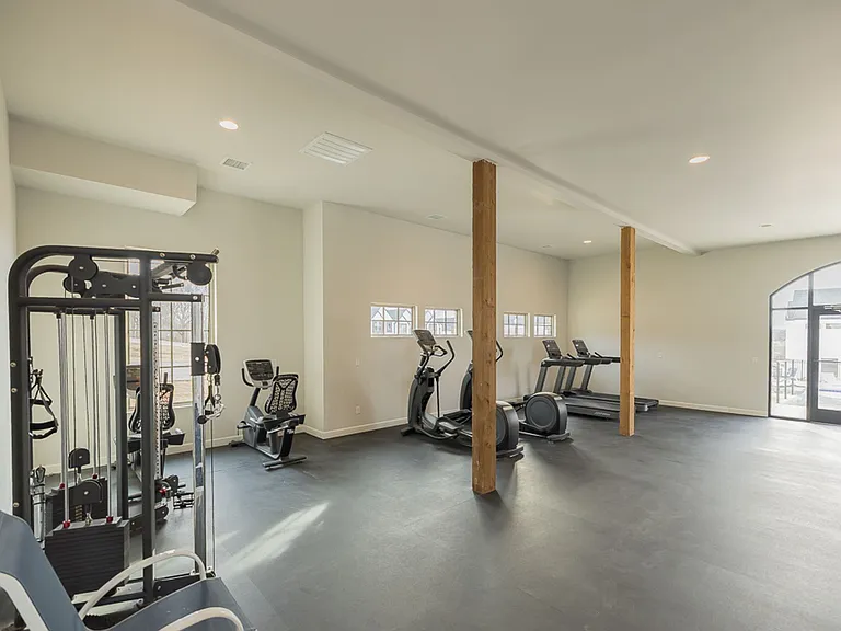 Oak Hill Townhomes: Now Offering First Month FREE! — Photo 22