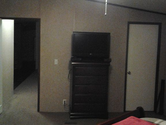 4th image of 5828 W Grigsby
