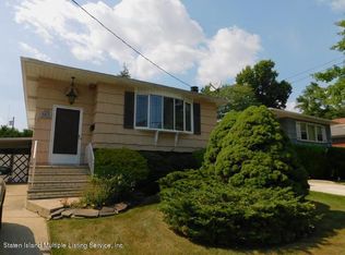 143 Rathbun Ave, Staten Island, NY 10312