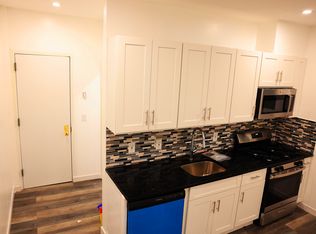 19914 32nd Ave APT 3F, Flushing, NY 11358