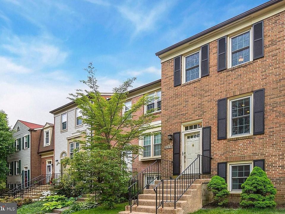 1st image of 8609 Dellway Ln