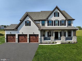 1016 Smyth Ln, Pennsburg, PA 18073