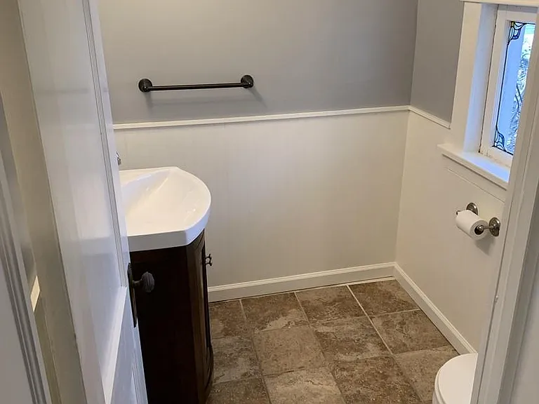 117 E Friendship St — Photo 6