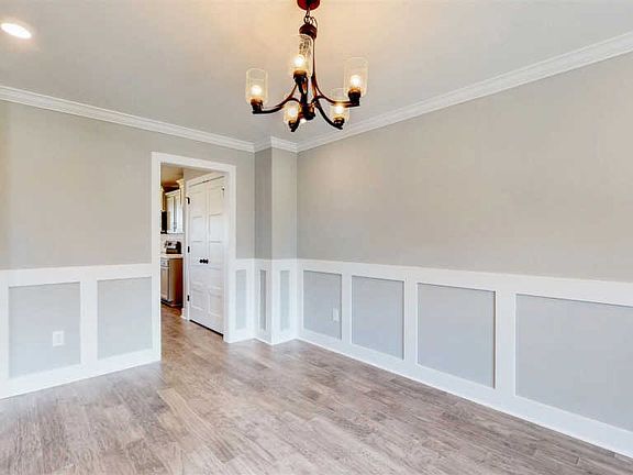 3rd image of 3 Reserve At Sango Mls
