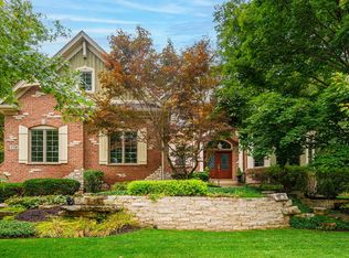 770 Reserve Ct, South Elgin, IL 60177