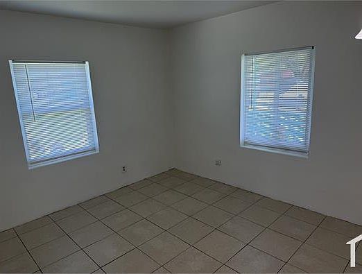 5th image of 1444 NW 4th St
