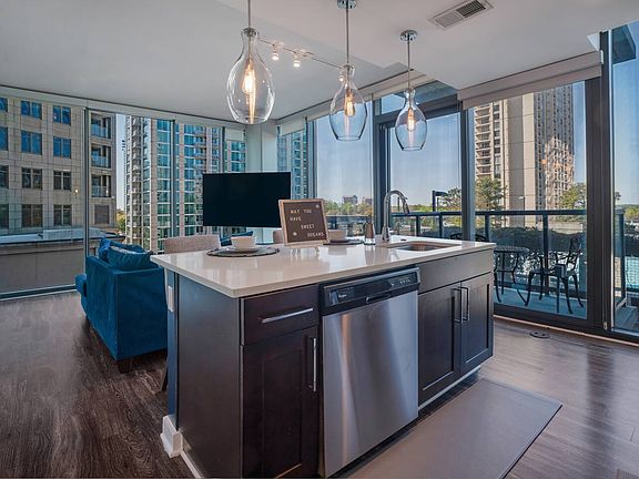 4th image of 3382 Peachtree Rd NE #2BC