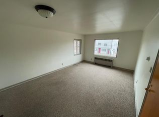 420 E Portage Ave #4, Sault Sainte Marie, MI 49783
