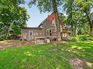 2235 Sugar Bottom Rd NE, Solon, IA 52333