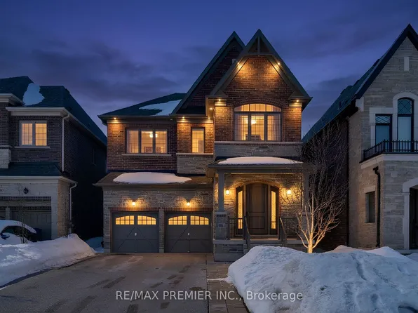 14 King Blvd, King, ON L7B 0P4