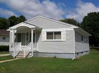 721 1st Ave, Pontiac, MI 48340