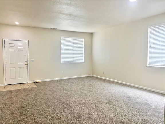 3rd image of 3484 Cathedral Cir