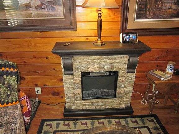 5th image of 2215 Eastover Dr