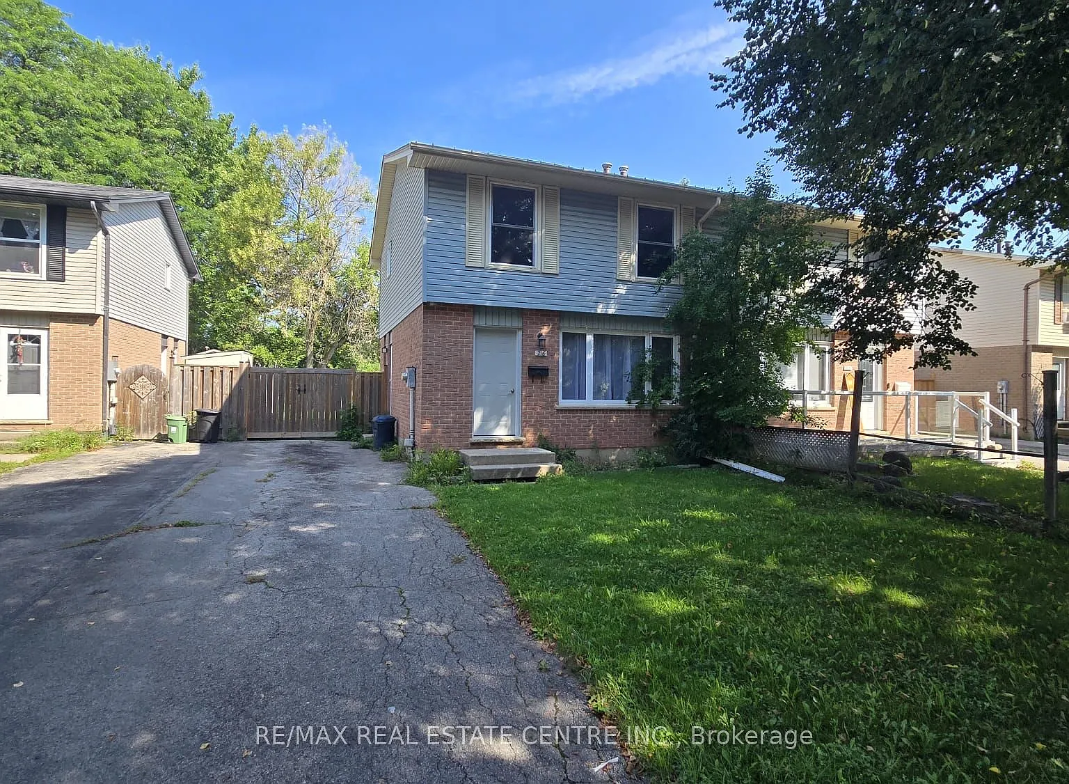 4 bed, $2,500 — Photo 1