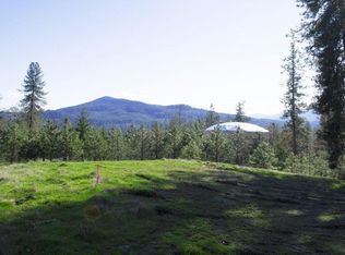 250 Pitchstone Ct, Roseburg, OR