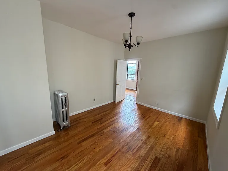 622 Ocean Pkwy #D4 — Photo 5