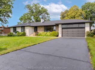 1253 Melton Dr, Mississauga, ON L4Y1L6