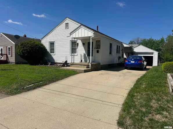 270 Thompson Ct, Canton, IL 61520