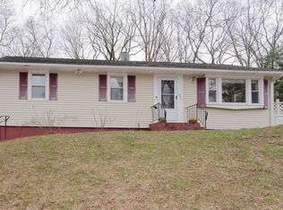 102 Kings View Rd, Marlborough, MA 01752