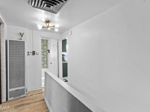 618 1/2 Stewart Ct
