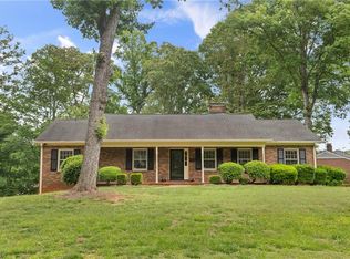 2971 Ormond Dr, Winston Salem, NC 27106
