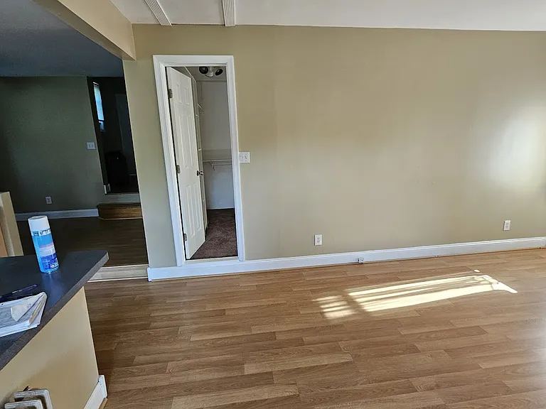 509 Hawthorne Rd — Photo 16