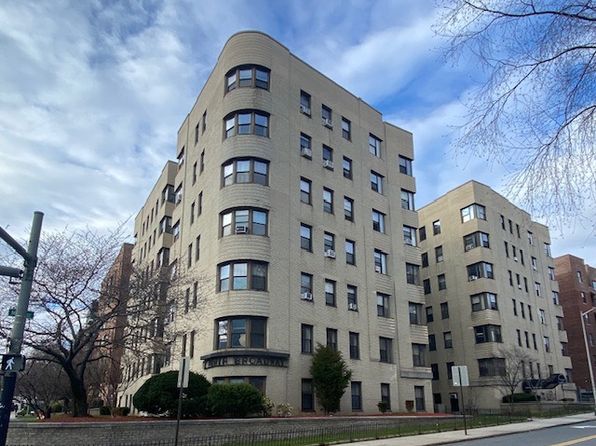 311 Main St #5B